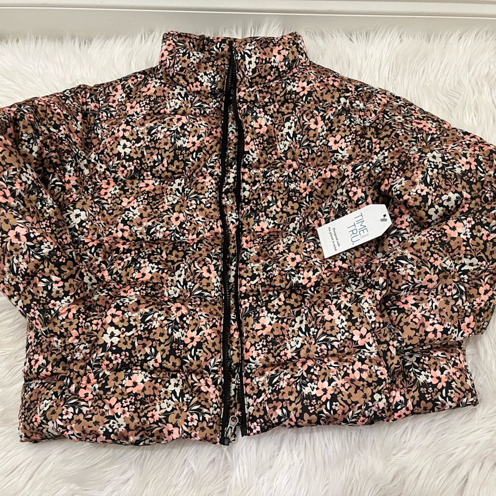 Women’s Size Large Puffer Jacket